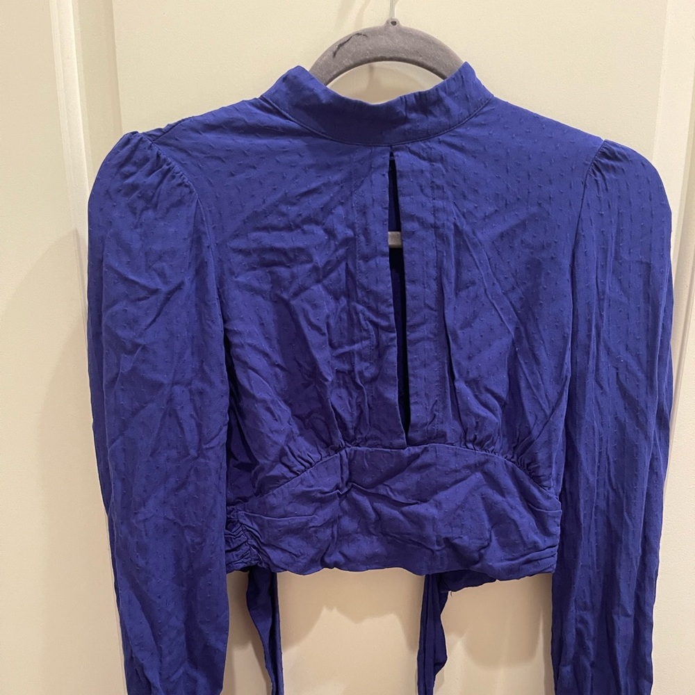 Forever 21 royal blue top; Size small!